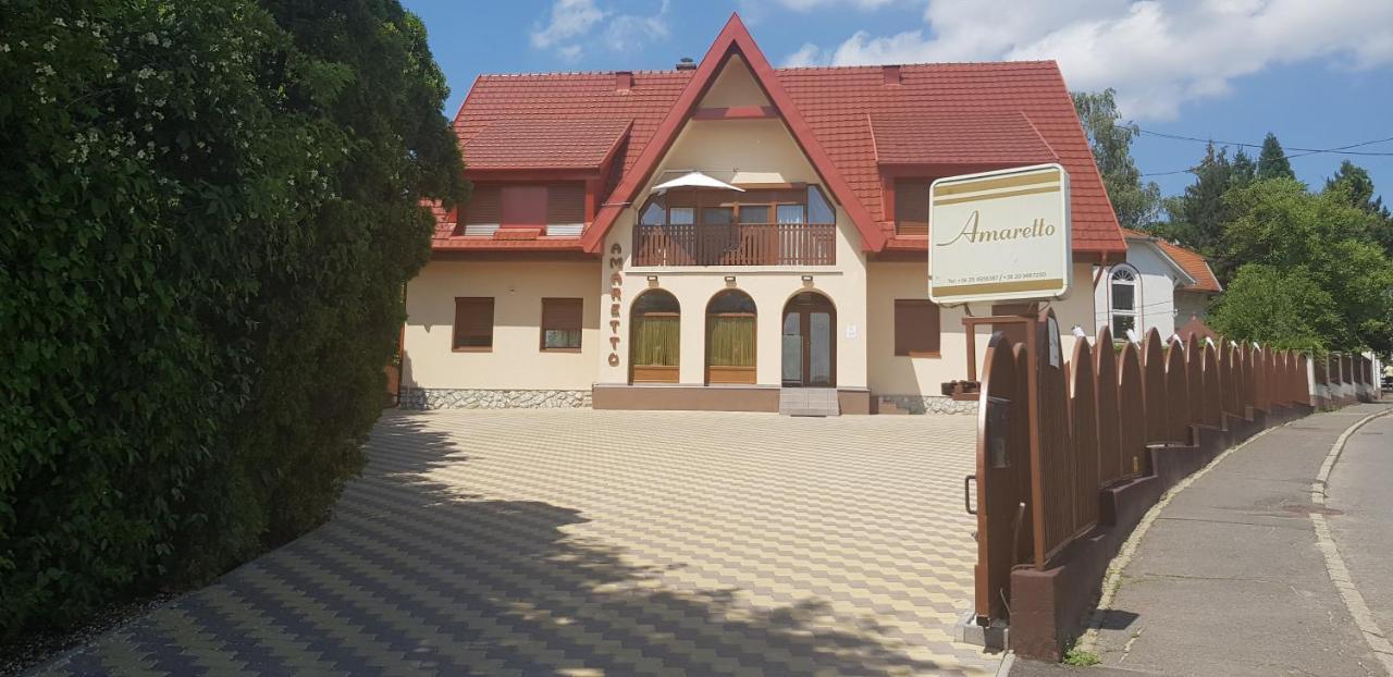 Amaretto Szallas Mişcolţ Exterior foto