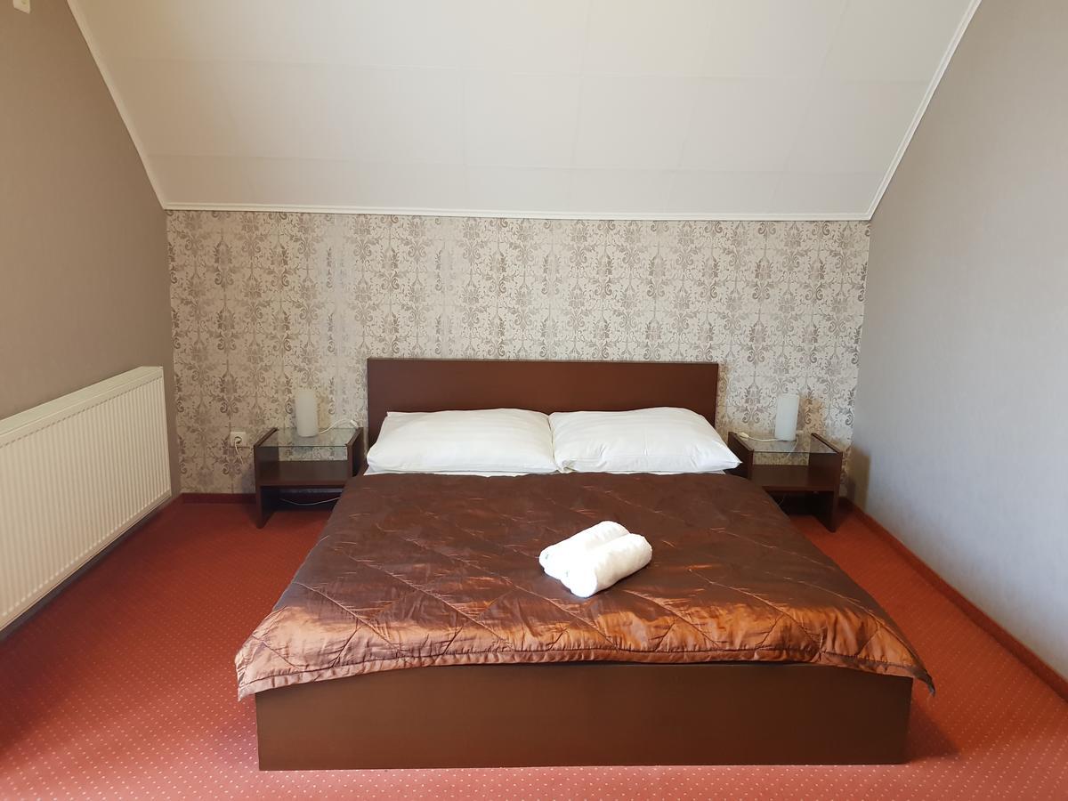 Amaretto Szallas Mişcolţ Exterior foto
